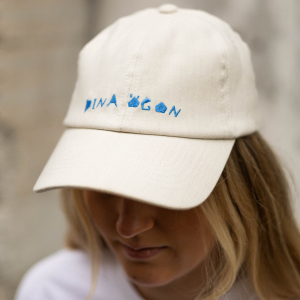 Dina Ögon - Cap -Blue Embroided Logo i gruppen MERCHANDISE / Keps / RnB-Soul hos Bengans Skivbutik AB (5522350)