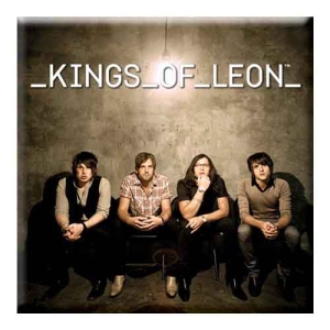 Kings Of Leon - Band Photo Magnet i gruppen MERCHANDISE / Merch / Pop-Rock hos Bengans Skivbutik AB (5536657)