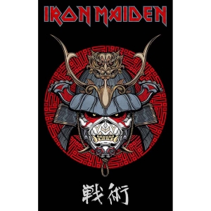 Iron Maiden - Senjutsu Samurai Eddie Textile Poster i gruppen MERCHANDISE / Merch / Hårdrock hos Bengans Skivbutik AB (5538717)