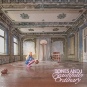 Tones And I - Beautifully Ordinary i gruppen ÖVRIGT / Övrigt / aub hos Bengans Skivbutik AB (5557878)
