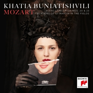 Buniatishvili Khatia - Mozart: Piano Concertos Nos. 20 & 23 i gruppen ÖVRIGT / Övrigt / aub hos Bengans Skivbutik AB (5568059)