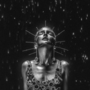 Lauren Mayberry - Vicious Creature i gruppen ÖVRIGT / Övrigt / aub hos Bengans Skivbutik AB (5574149)