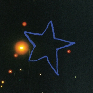 Korine - A Flame In The Dark (Aqua Blue / Cy i gruppen VINYL / Pop-Rock hos Bengans Skivbutik AB (5576377)