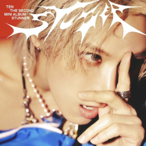 Ten - Stunner (Photobook Ver.) i gruppen CD / K-Pop hos Bengans Skivbutik AB (5588420)