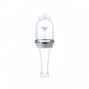 Illit - Official Light Stick i gruppen MERCHANDISE / Light Stick / K-Pop hos Bengans Skivbutik AB (5588422)