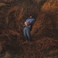 Jack Garratt - Pillars (Ltd Edition Marbled Honey i gruppen VI TIPSAR / Fredagsreleaser / 2025-08-15 hos Bengans Skivbutik AB (5591419)