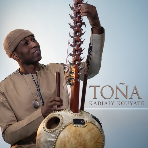 Kadialy Kouyate - Tona i gruppen CD / World Music hos Bengans Skivbutik AB (5593208)