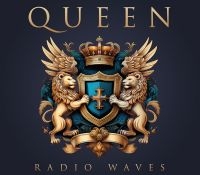 Queen - Radio Waves (3 Cd) i gruppen VI TIPSAR / Fredagsreleaser / 2025-07-18 hos Bengans Skivbutik AB (5627960)