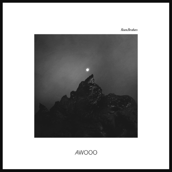 Ruen Brothers - Awooo i gruppen VI TIPSAR / Fredagsreleaser / 2025-10-17 hos Bengans Skivbutik AB (5633449)