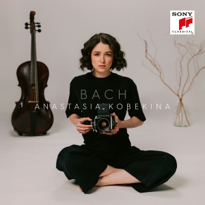 Kobekina Anastasia - Bach: Cello Suites i gruppen VI TIPSAR / Fredagsreleaser / 2025-09-26 hos Bengans Skivbutik AB (5634389)