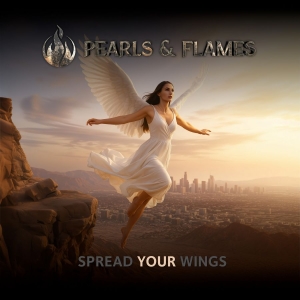Pearls & Flames - Spread Your Wings i gruppen VI TIPSAR / Fredagsreleaser / 2025-11-21 hos Bengans Skivbutik AB (5643102)