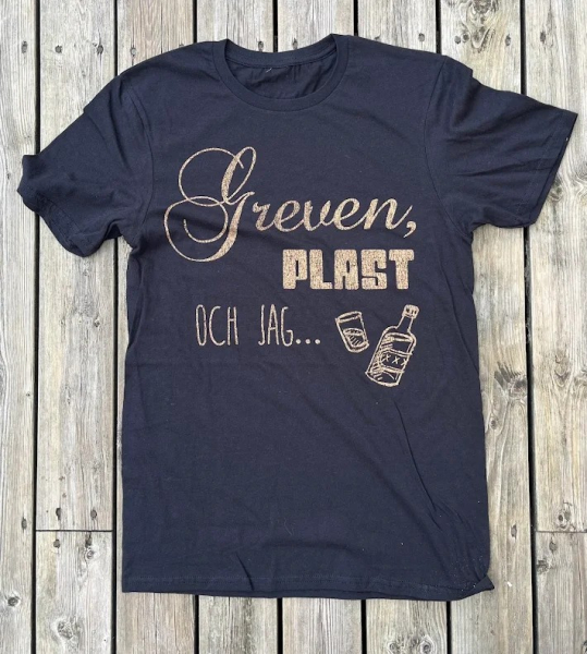 Nationalteatern - T-Shirt Greven i gruppen MERCH / Kläder / T-shirts hos Bengans Skivbutik AB (5645366r)