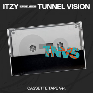 Itzy  - Tunnel Vision (Cassette Tape Ver.) + Bdm i gruppen Nyheter / K-Pop hos Bengans Skivbutik AB (5646760)