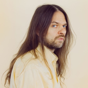 Timo Kämäräinen - Laulu Pelastaa i gruppen VI TIPSAR / Fredagsreleaser / 2025-11-28 hos Bengans Skivbutik AB (5647003)