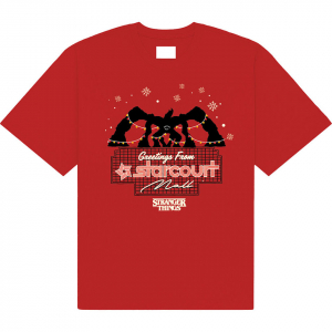 Stranger Things - Greetings From Starcourt Uni Red T-Shirt i gruppen MERCHANDISE / T-shirt / Film-Musikal hos Bengans Skivbutik AB (5649149r)