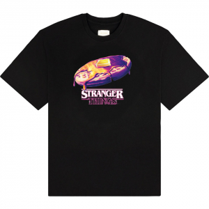 Stranger Things - Surfer Boy Piazza Uni Bl T-Shirt i gruppen MERCHANDISE / T-shirt / Film-Musikal hos Bengans Skivbutik AB (5649152r)