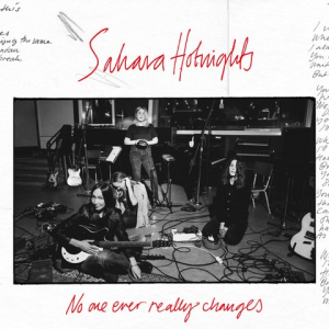 Sahara Hotnights - No One Ever Really Changes (Color Vinyl) i gruppen VINYL / Kommande / Pop-Rock hos Bengans Skivbutik AB (5649616)