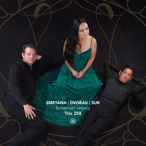 Trio 258 - Bohemian Legacy - Smetana/Dvorak/Suk i gruppen CD / Kommande / Klassiskt hos Bengans Skivbutik AB (5649617)