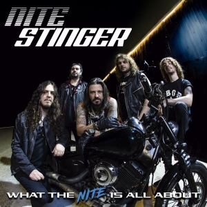 Nite Stinger - What The Nite Is All About i gruppen CD / Kommande / Hårdrock hos Bengans Skivbutik AB (5650039)