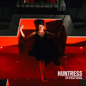 She Spread Sorrow - Huntress i gruppen VINYL / Kommande / Pop-Rock hos Bengans Skivbutik AB (5653714)