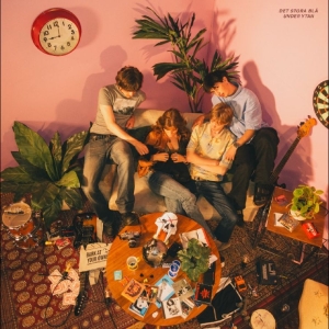 Det Stora Blå - Under Ytan i gruppen CD / Kommande / Pop-Rock hos Bengans Skivbutik AB (5656870)