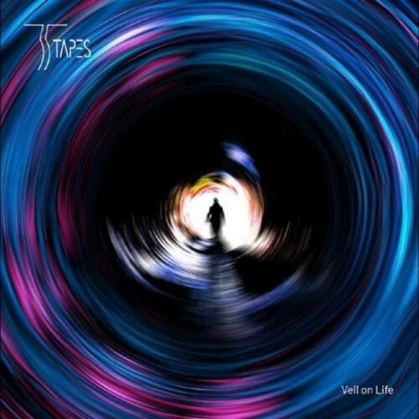 35 Tapes - Veil On Life i gruppen VI TIPSAR / Fredagsreleaser / 2026-05-01 hos Bengans Skivbutik AB (5664841)