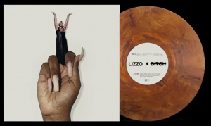 Lizzo - Bitch (Indie Copper Vinyl) i gruppen VINYL / Kommande / RnB-Soul hos Bengans Skivbutik AB (5671232)