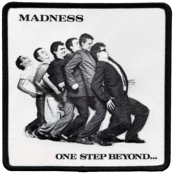 Madness - One Step Beyond Printed Patch i gruppen MERCHANDISE / Tygmärke /  /  hos Bengans Skivbutik AB (5680991)