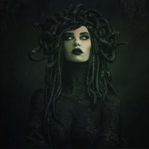 Stitched Up Heart - Medusa i gruppen CD / Kommande / Pop-Rock hos Bengans Skivbutik AB (5681270)
