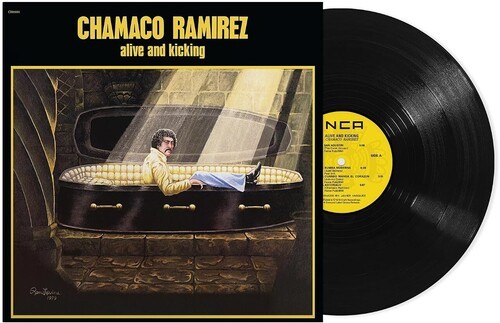 Chamaco Ramírez - Alive And Kicking i gruppen VI TIPSAR / Fredagsreleaser / 2026-09-18 hos Bengans Skivbutik AB (5681459)