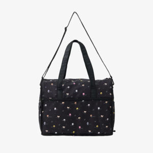 Stray Kids - Run It Japan Travel Bag i gruppen MERCHANDISE / Merch / Kommande / K-Pop hos Bengans Skivbutik AB (5682929)