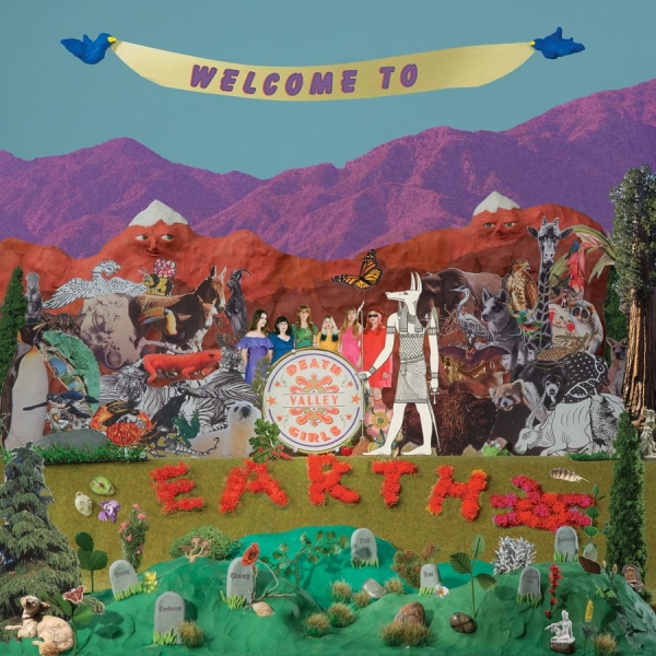 Death Valley Girls - Welcome To Earth (Coke Bottle Green i gruppen VINYL / Kommande / Pop-Rock hos Bengans Skivbutik AB (5686814)