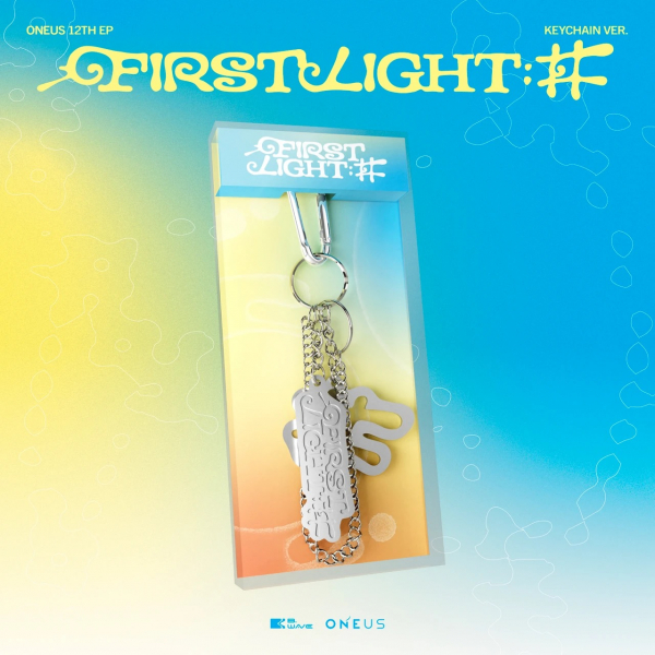 Oneus - First Light (Keychain Ver.) i gruppen MERCHANDISE / Merch+Code / Kommande / K-Pop hos Bengans Skivbutik AB (5690629)