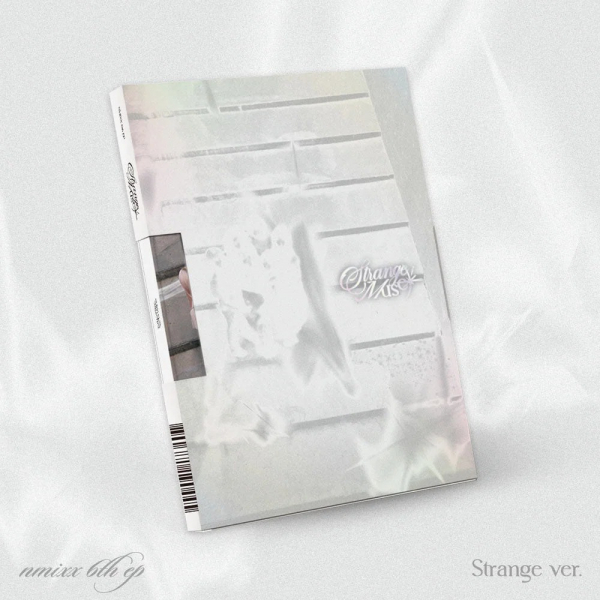 Nmixx - Strange Muse (Strange Ver.) i gruppen CD / Kommande / K-Pop,Pop-Rock hos Bengans Skivbutik AB (5692184)