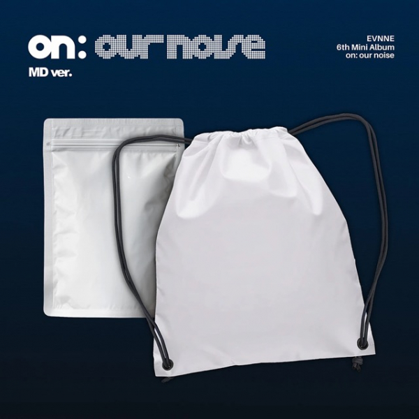 Evnne - On Our Noise (MD Ver.) i gruppen MERCHANDISE / Merch+Code / Kommande / K-Pop hos Bengans Skivbutik AB (5693658)