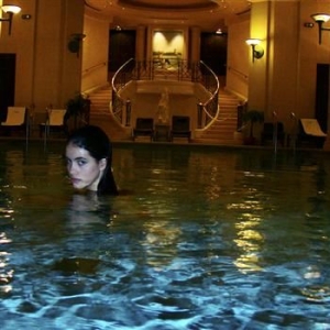 Wyatt Andrew - Descender i gruppen CD / Pop-Rock hos Bengans Skivbutik AB (587372)