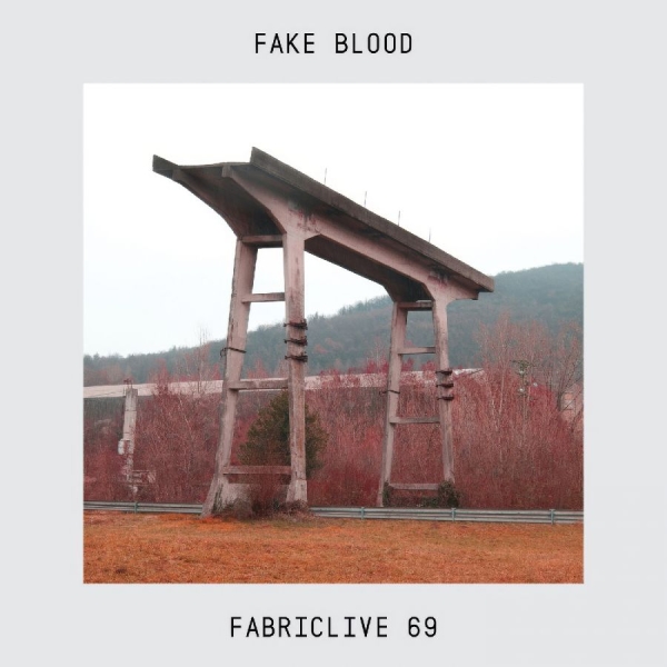Fake Blood - Fabriclive 69 : i gruppen CD / Toppsäljare hos Bengans Skivbutik AB (606817)