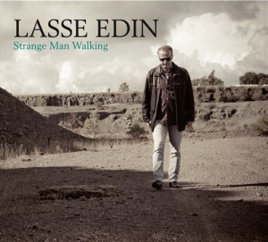 Lasse Edin - Strange Man Walking i gruppen Externt_Lager / Naxoslager hos Bengans Skivbutik AB (642645)