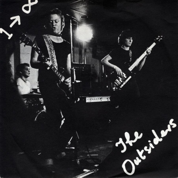 Outsiders - Close Up i gruppen CD / Toppsäljare hos Bengans Skivbutik AB (682479)