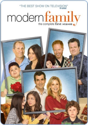 Modern Family - Säsong 1 i gruppen ÖVRIGT / Film DVD hos Bengans Skivbutik AB (822386)
