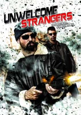 Unwelcome Strangers - Film i gruppen ÖVRIGT / Musik-DVD & Bluray hos Bengans Skivbutik AB (890245)