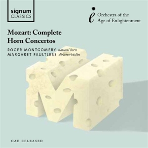Mozart - Horn Concertos i gruppen Externt_Lager / Naxoslager hos Bengans Skivbutik AB (985901)