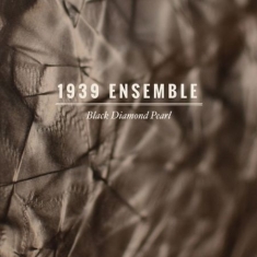 1939 Ensemble - Black Diamond Pearl