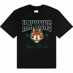 Stranger Things - High School Hawkins Uni Bl T-Shirt