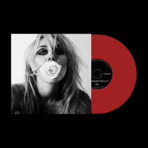 Miley Cyrus - Bass Persuades (Ltd Lipstick Color Vinyl Bengans Exclusive w Bonus Track))