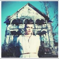 Lillie Mae Rische - Over The Hill And Through The Woods
