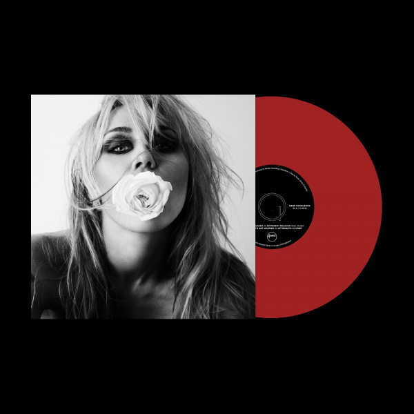 Miley Cyrus - Bass Persuades (Ltd Lipstick Color Vinyl Bengans Exclusive w Bonus Track))