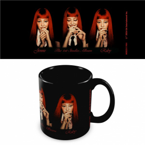 Jennie - Three Pose Black Pod Mug